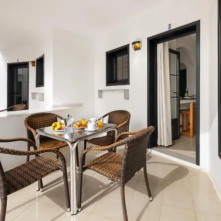 Luz Y Mar Puerto del Carmen (Lanzarote)