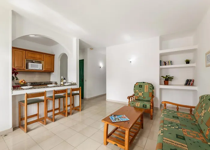 Luz Y Mar Puerto del Carmen (Lanzarote)